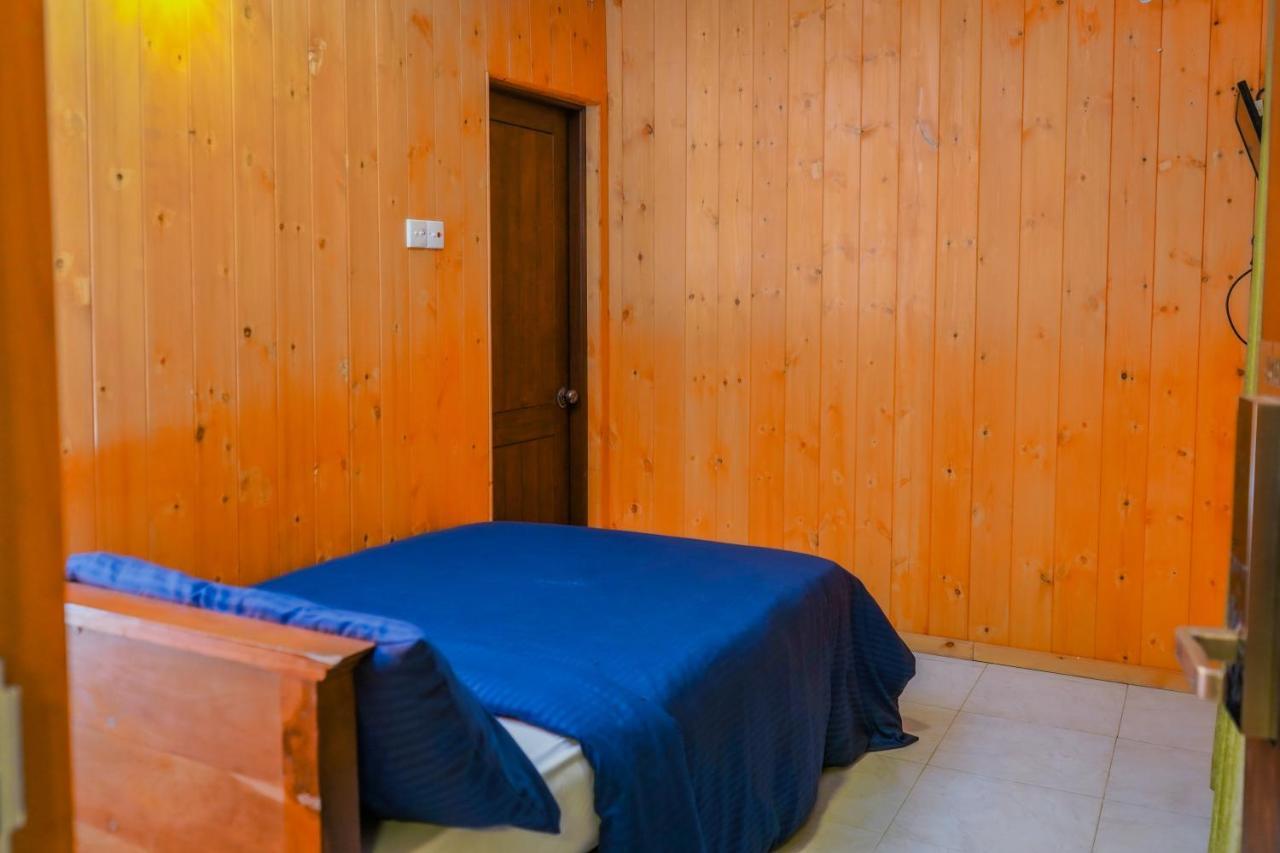 Отель Blue Moon Residency Нувара-Элия Экстерьер фото